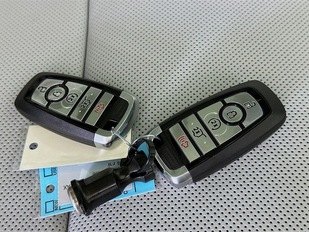 Thumbnail: 2026 Ford Expedition MAX - 18