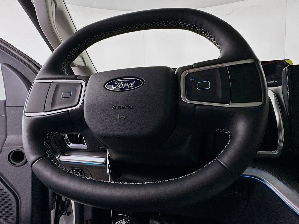 Thumbnail: 2026 Ford Expedition MAX - 15