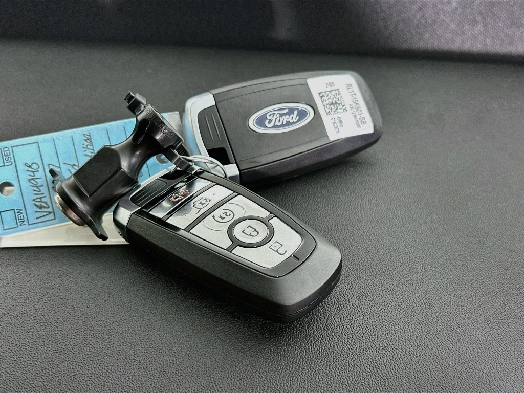 Thumbnail: 2027 Ford Expedition MAX - 4