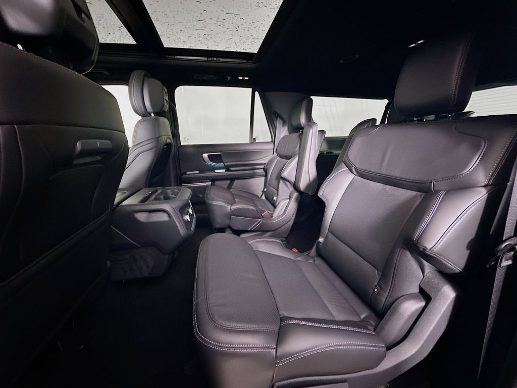 Thumbnail: 2026 Ford Expedition MAX - 17