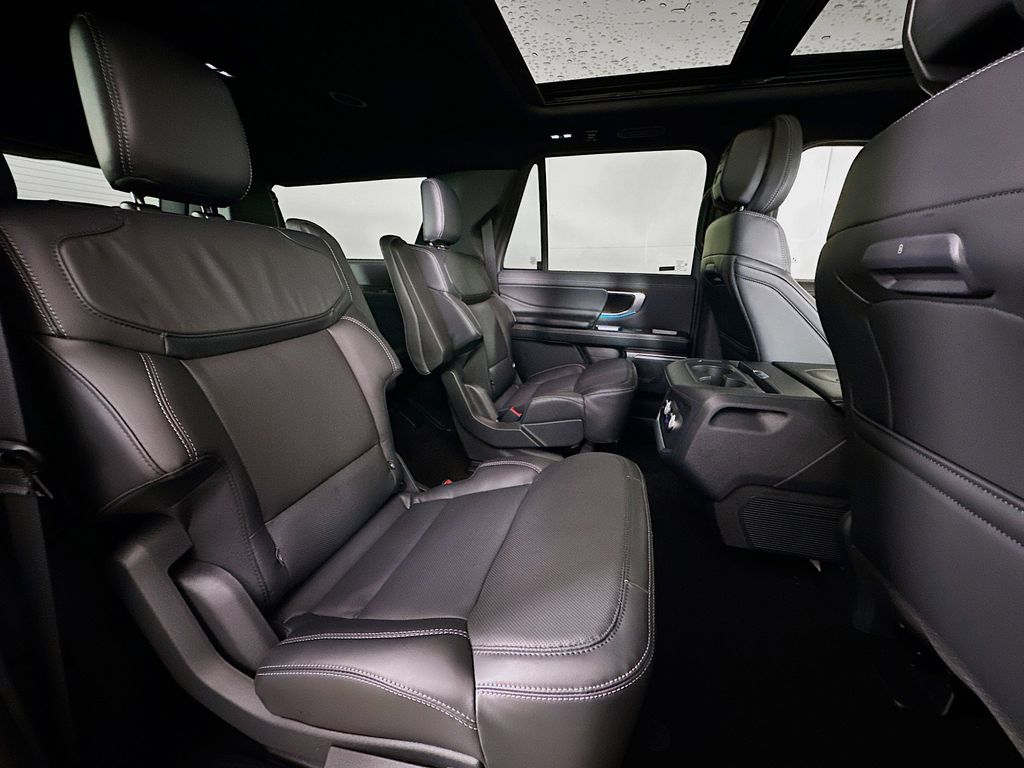 Thumbnail: 2026 Ford Expedition MAX - 34