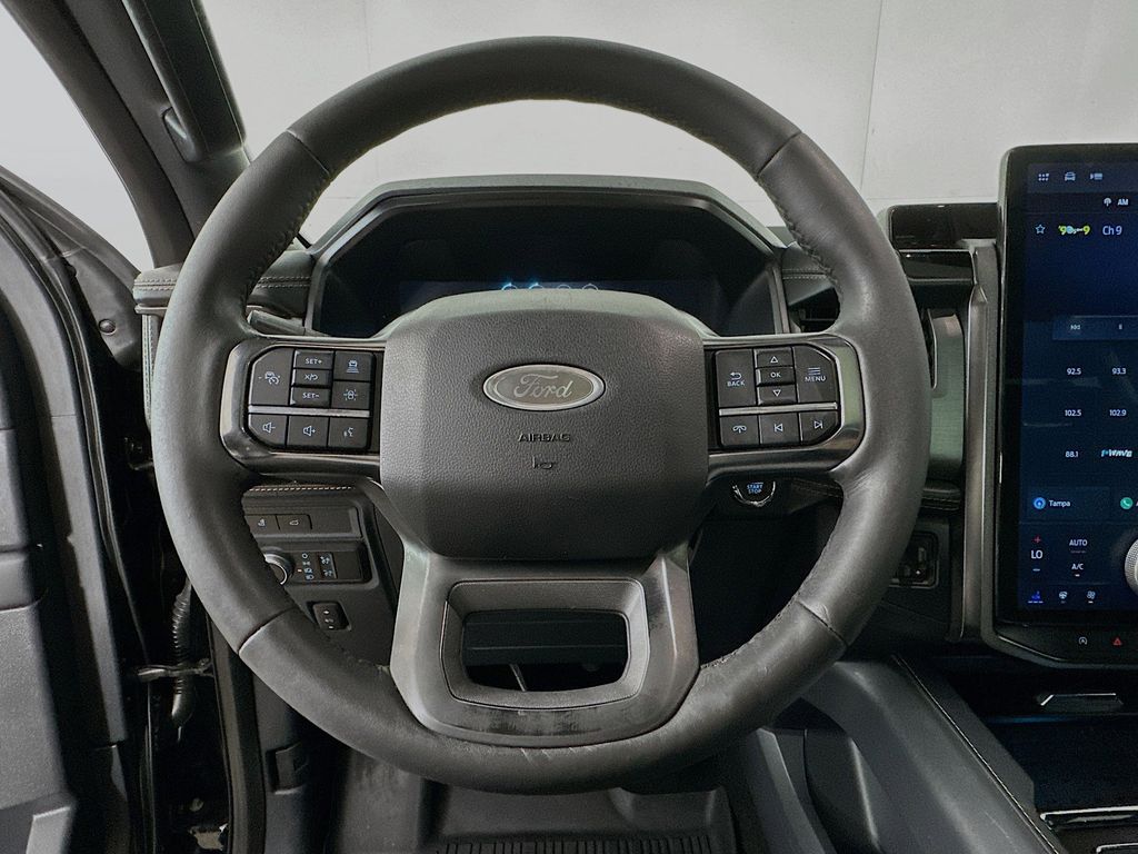 Thumbnail: 2022 Ford Expedition MAX - 15