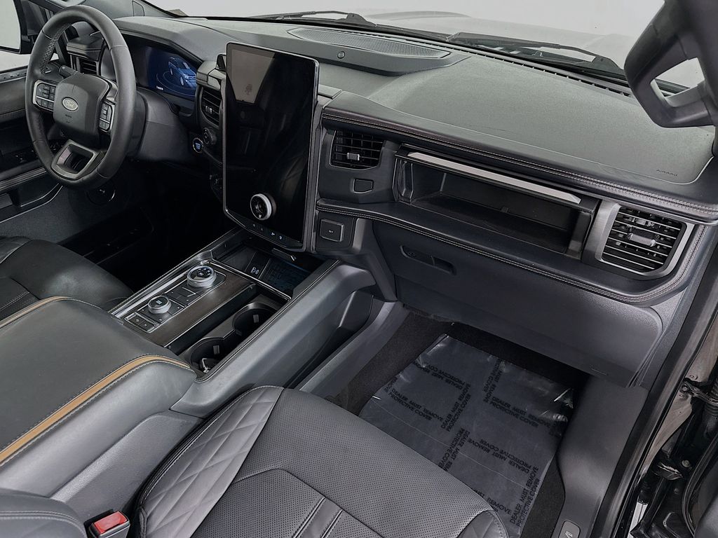 Thumbnail: 2022 Ford Expedition MAX - 34