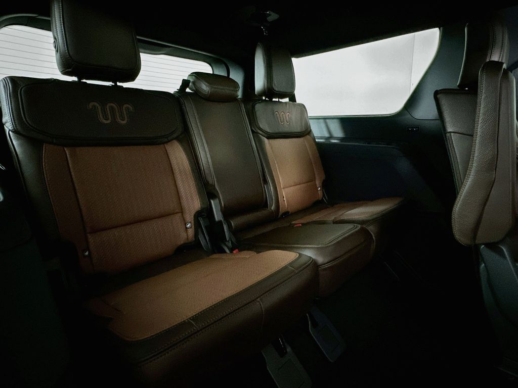 Thumbnail: 2027 Ford Expedition MAX - 31