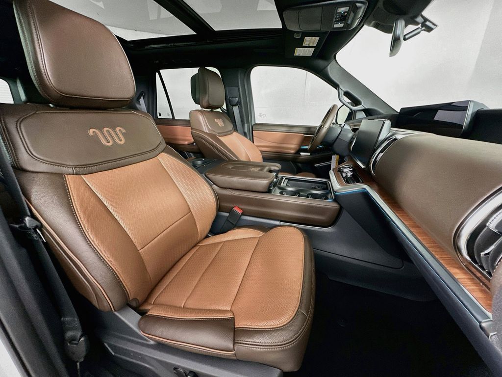 Thumbnail: 2027 Ford Expedition MAX - 12