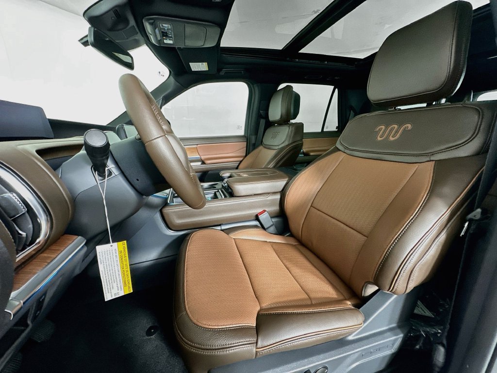 Thumbnail: 2027 Ford Expedition MAX - 11