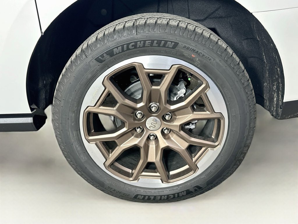 Thumbnail: 2027 Ford Expedition MAX - 8