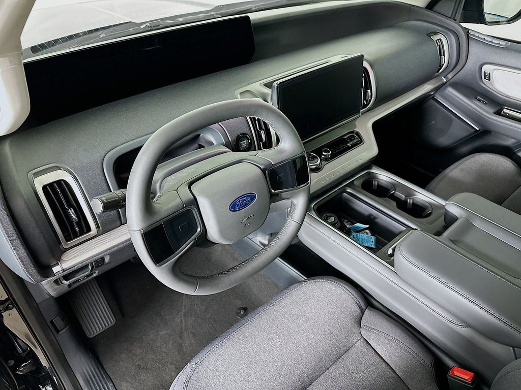 Thumbnail: 2026 Ford Expedition - 2