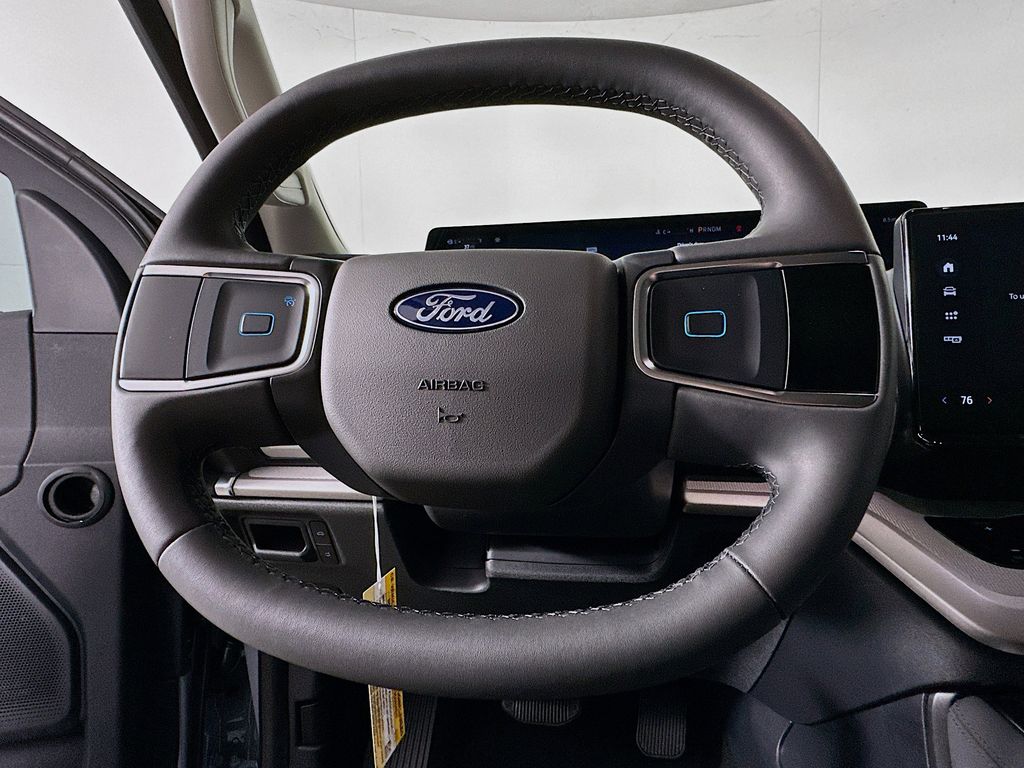 Thumbnail: 2026 Ford Expedition - 14