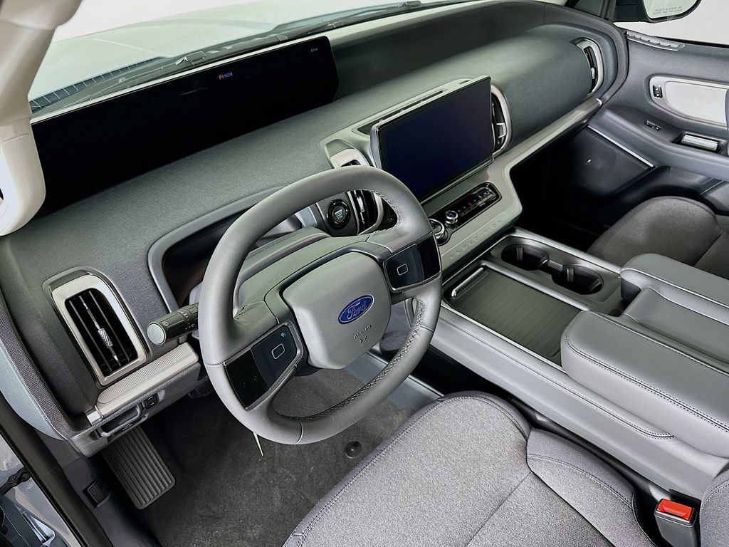 Thumbnail: 2026 Ford Expedition - 2