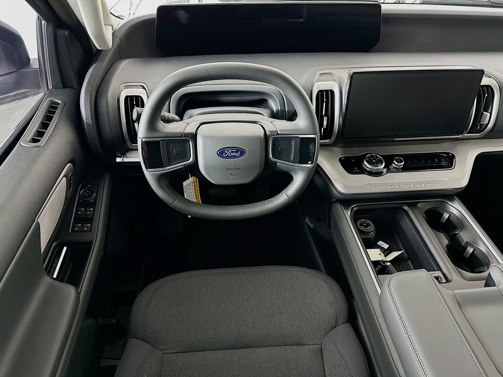Thumbnail: 2026 Ford Expedition - 9