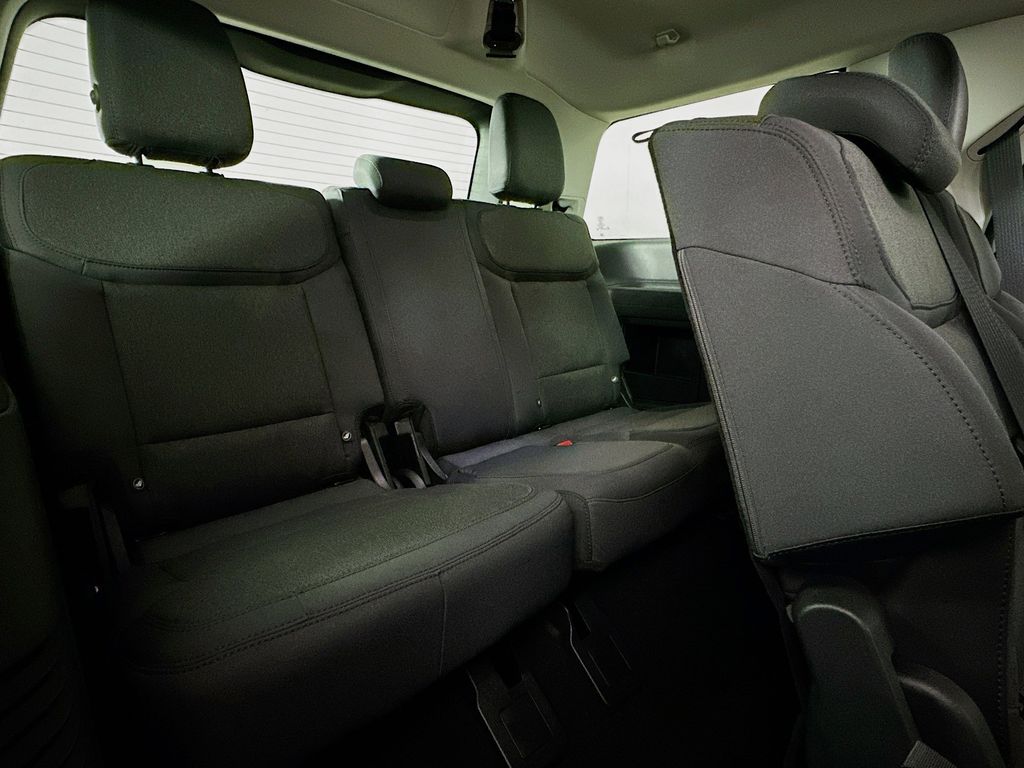 Thumbnail: 2026 Ford Expedition - 29