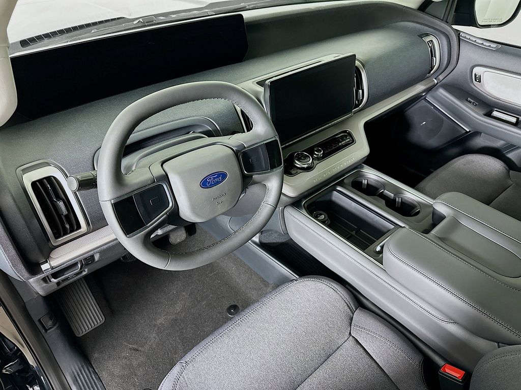 Thumbnail: 2026 Ford Expedition - 2