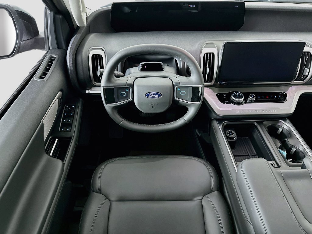 Thumbnail: 2027 Ford Expedition - 8