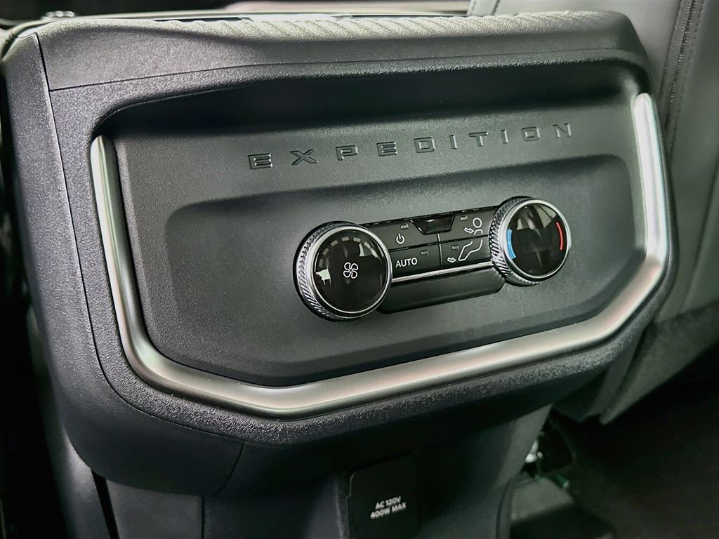 Thumbnail: 2027 Ford Expedition - 19