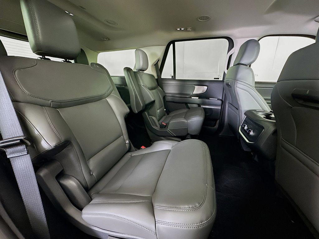 Thumbnail: 2026 Ford Expedition - 32