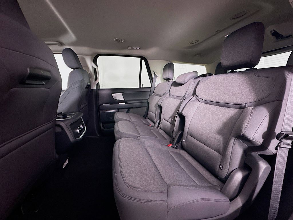 Thumbnail: 2026 Ford Expedition - 13