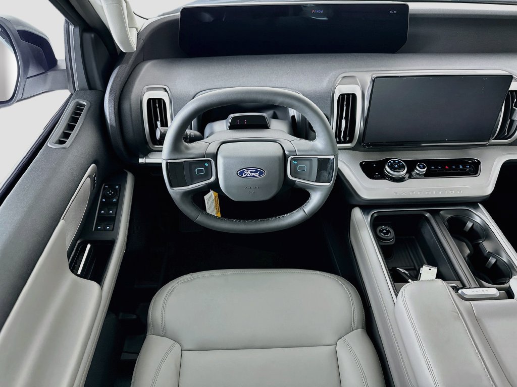 Thumbnail: 2027 Ford Expedition - 2