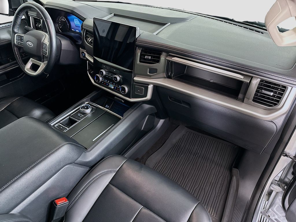 Thumbnail: 2023 Ford Expedition - 34