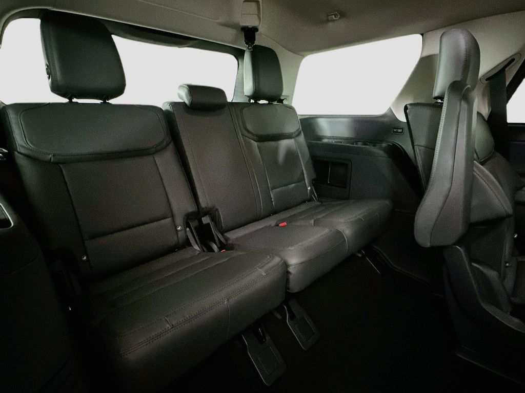Thumbnail: 2027 Ford Expedition - 28