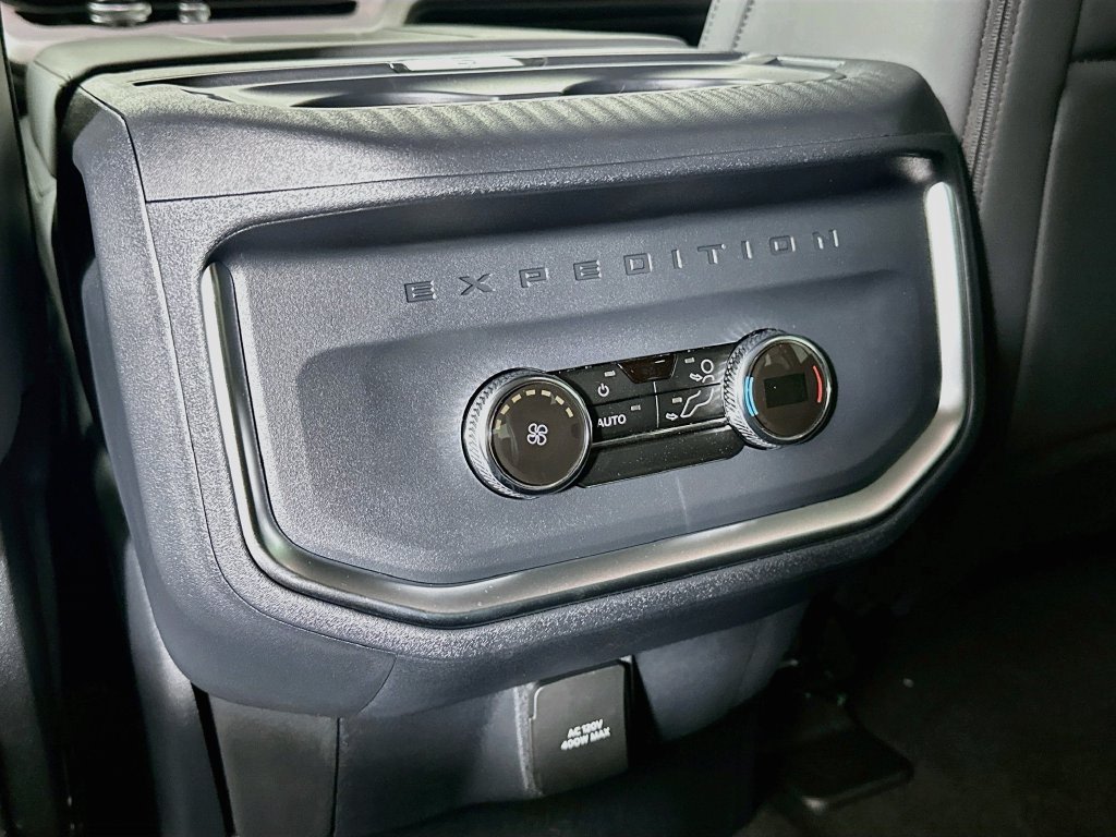 Thumbnail: 2027 Ford Expedition - 19