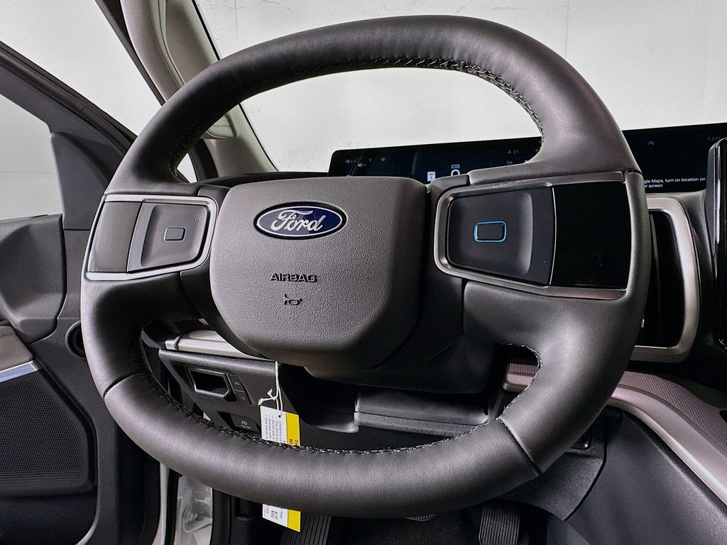 Thumbnail: 2026 Ford Expedition - 14
