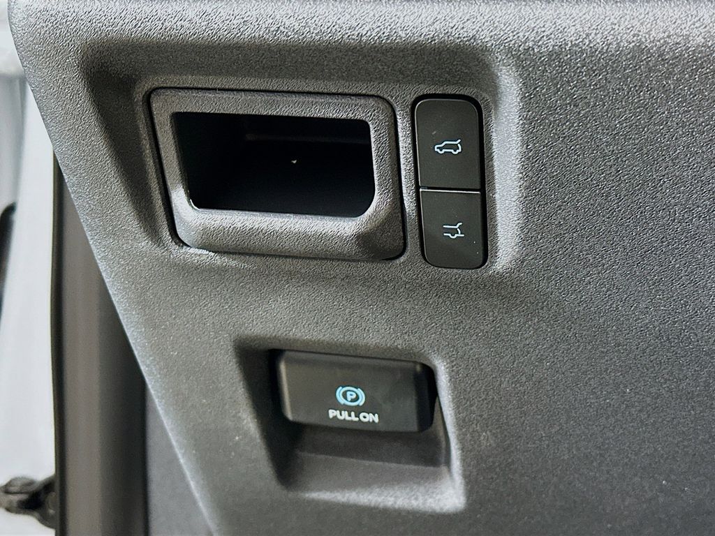 Thumbnail: 2026 Ford Expedition - 26