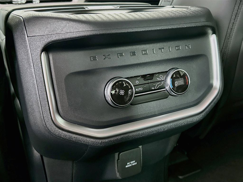 Thumbnail: 2027 Ford Expedition - 19