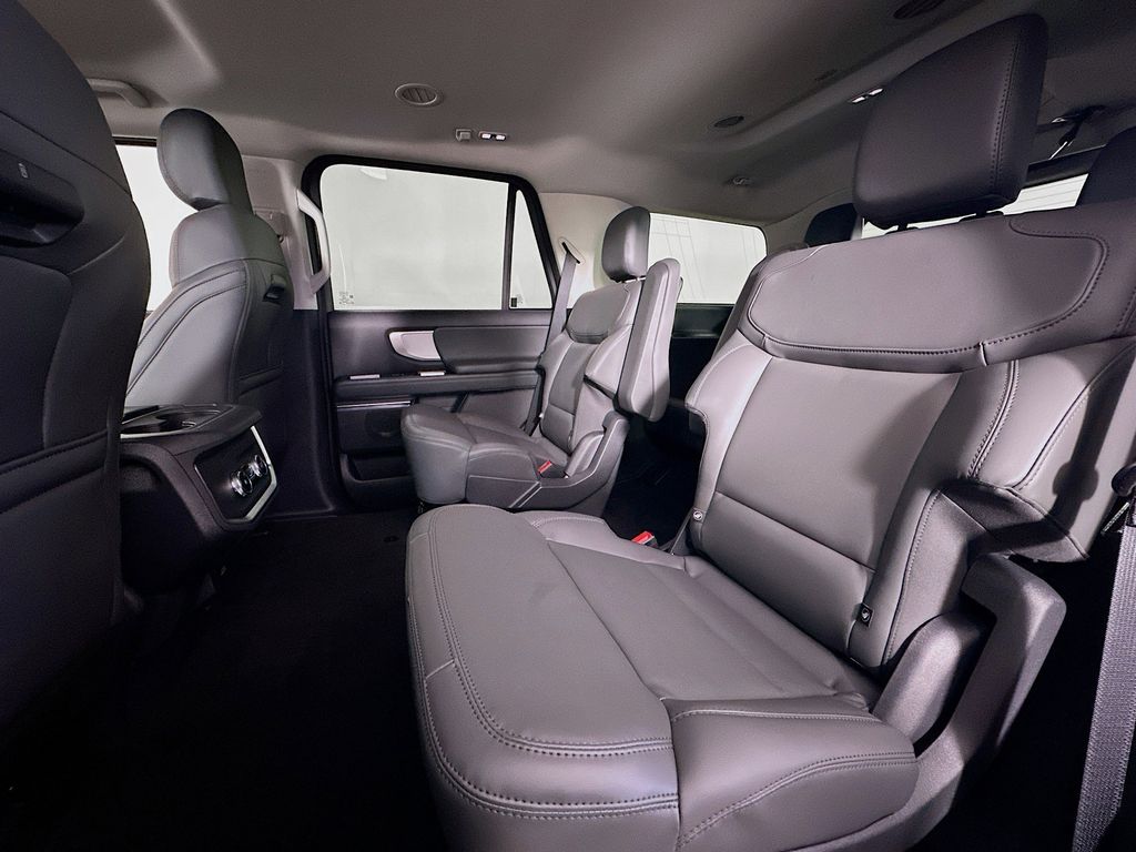 Thumbnail: 2026 Ford Expedition - 12