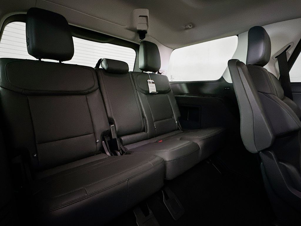 Thumbnail: 2026 Ford Expedition - 29