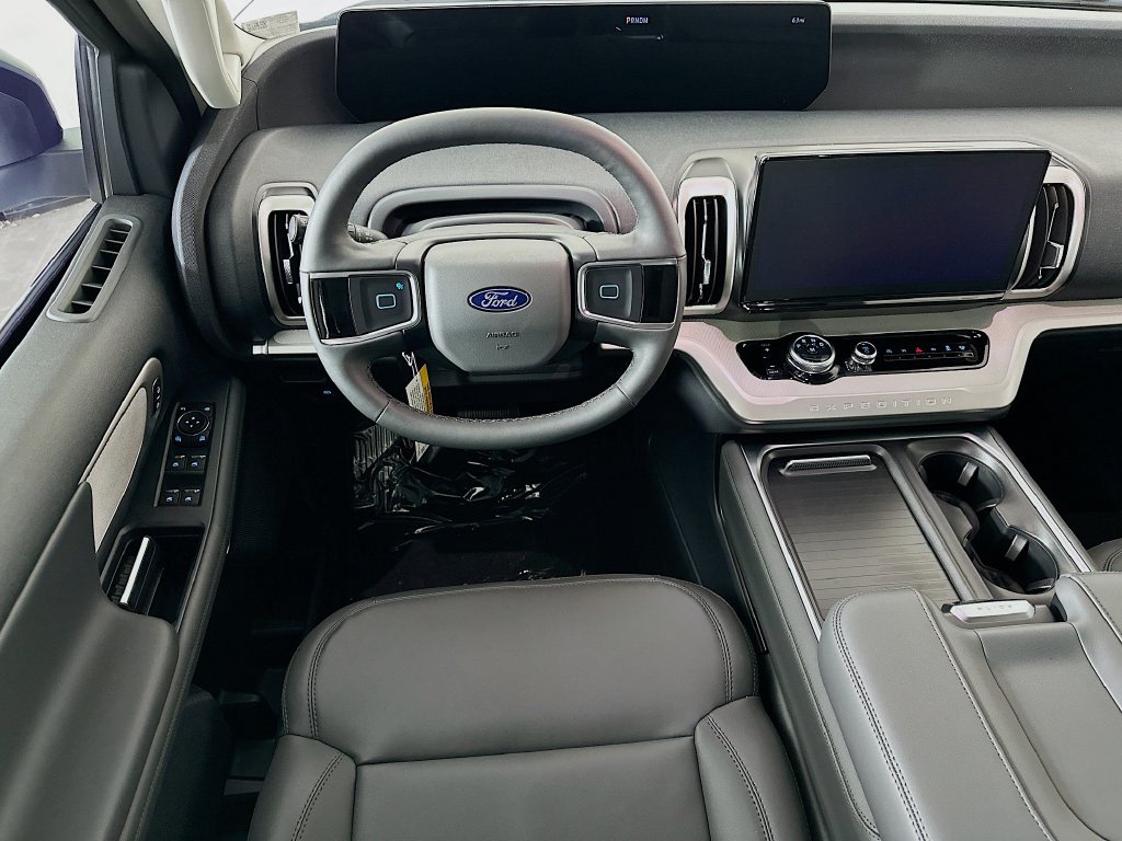 Thumbnail: 2026 Ford Expedition - 2