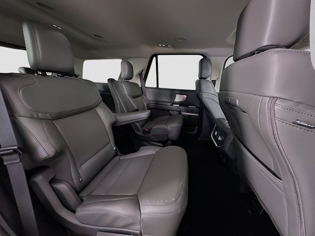 Thumbnail: 2027 Ford Expedition - 30