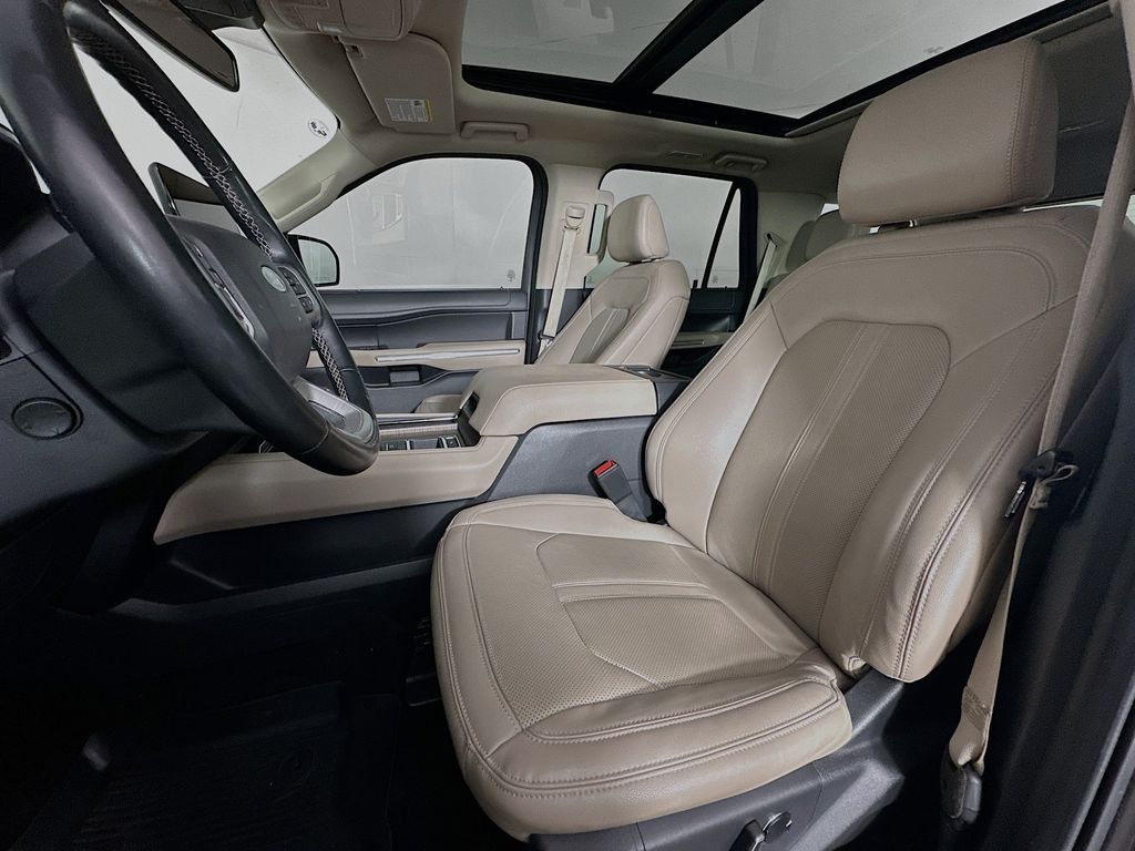 Thumbnail: 2023 Ford Expedition - 11