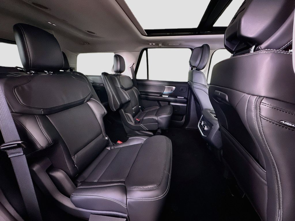 Thumbnail: 2027 Ford Expedition - 32