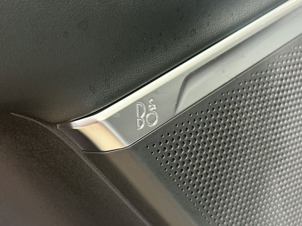 Thumbnail: 2027 Ford Expedition - 29