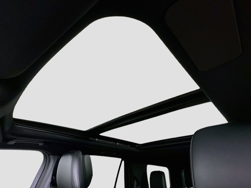 Thumbnail: 2027 Ford Expedition - 29