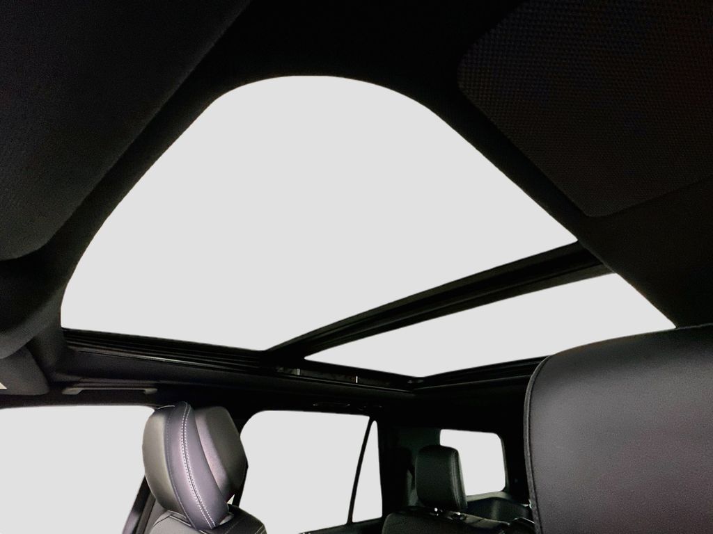 Thumbnail: 2027 Ford Expedition - 31