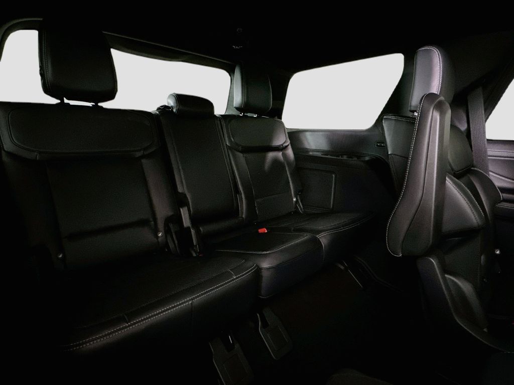 Thumbnail: 2027 Ford Expedition - 32