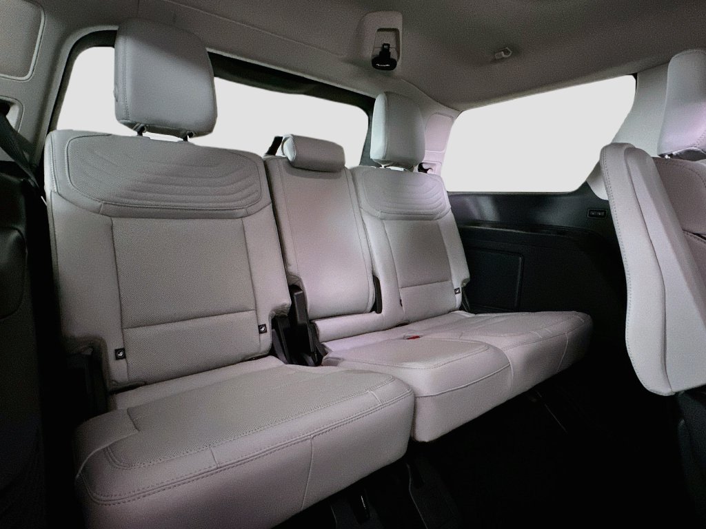 Thumbnail: 2027 Ford Expedition - 12