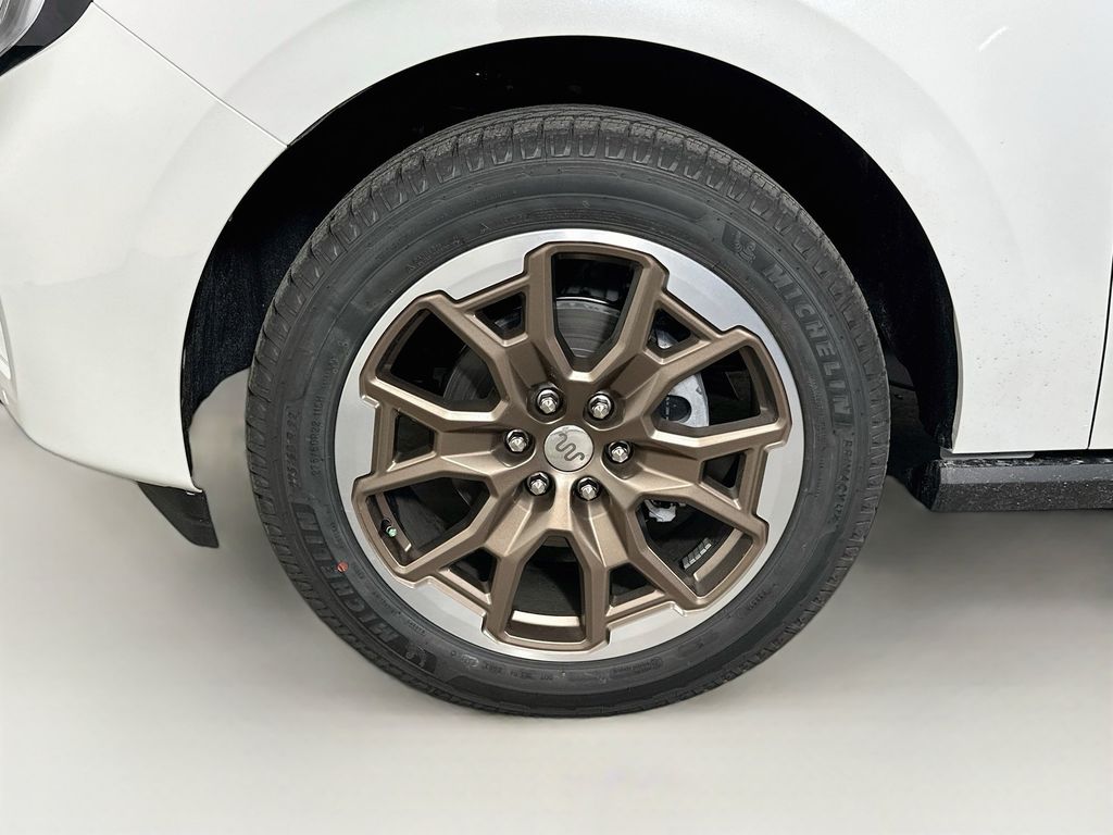 Thumbnail: 2027 Ford Expedition - 8