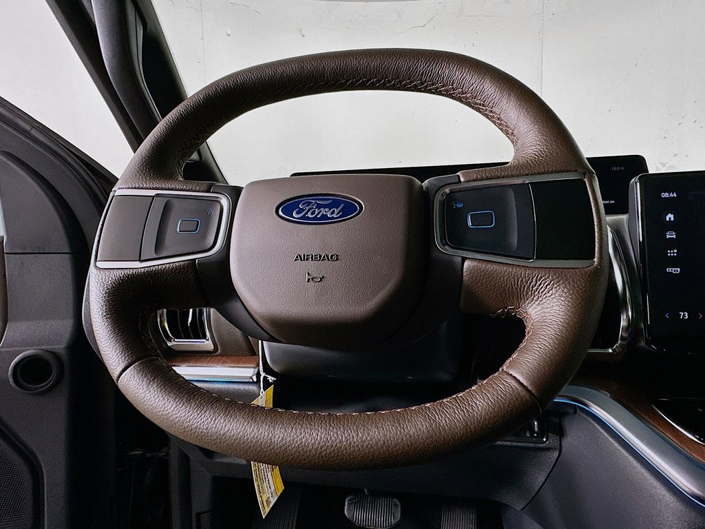 Thumbnail: 2026 Ford Expedition - 15