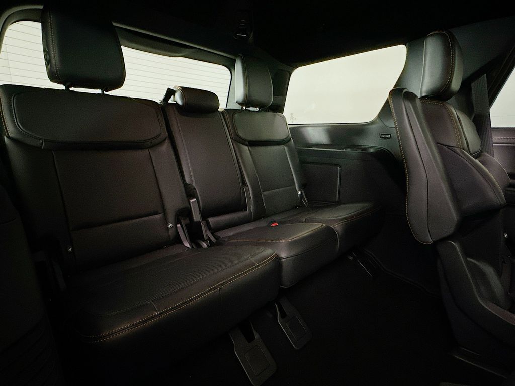 Thumbnail: 2026 Ford Expedition - 33