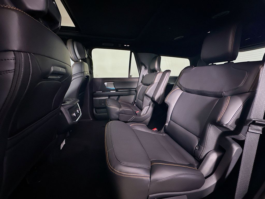 Thumbnail: 2026 Ford Expedition - 13