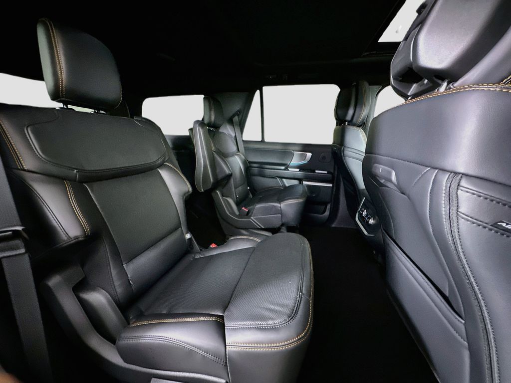 Thumbnail: 2027 Ford Expedition - 33