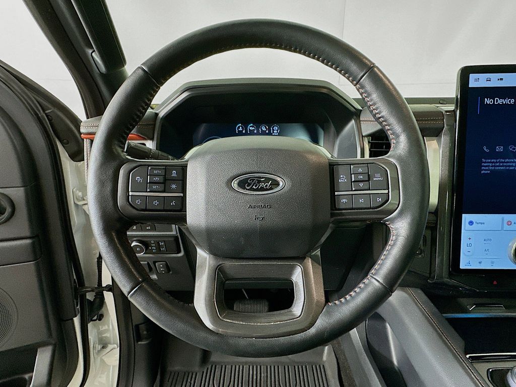 Thumbnail: 2023 Ford Expedition - 14