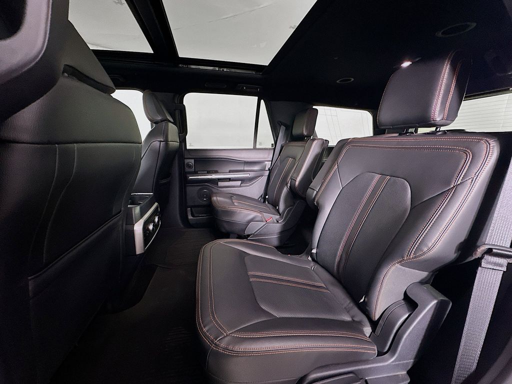 Thumbnail: 2023 Ford Expedition - 12