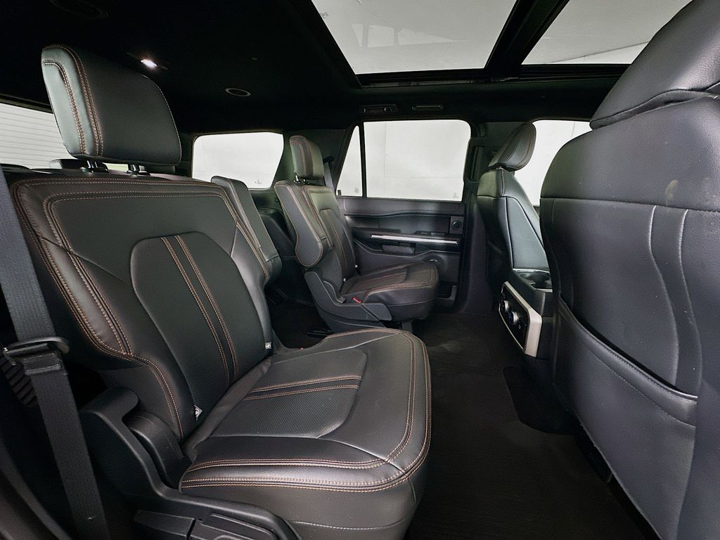 Thumbnail: 2023 Ford Expedition - 33