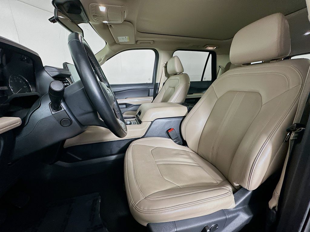 Thumbnail: 2024 Ford Expedition - 11
