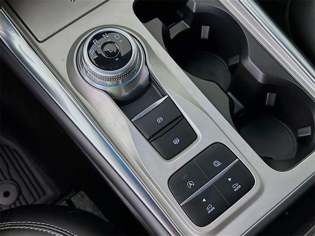 2022 Ford Explorer XLT 17