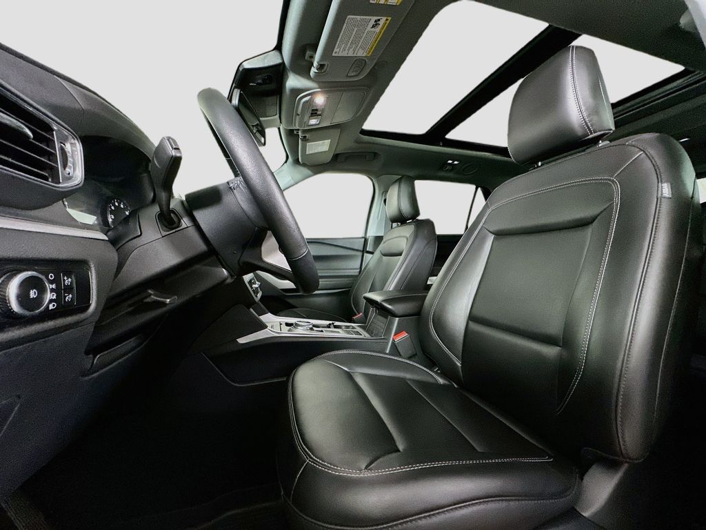 Thumbnail: 2024 Ford Explorer - 11